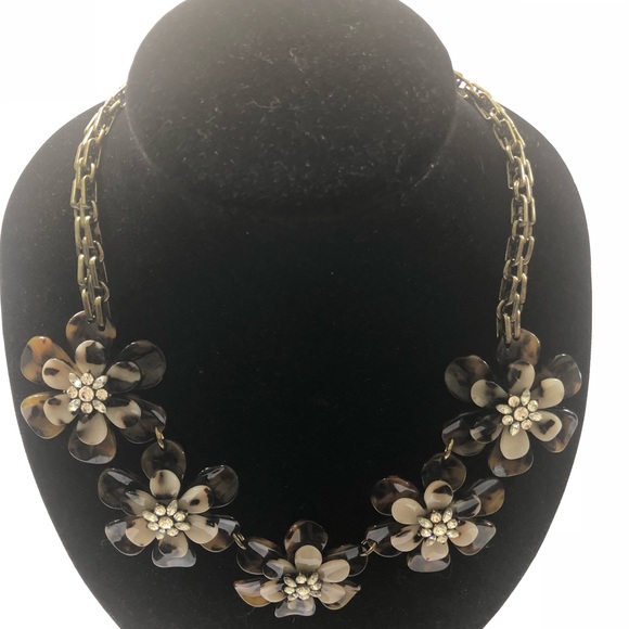 Tortoise flower Baublebar Necklace - Picture 2 of 6